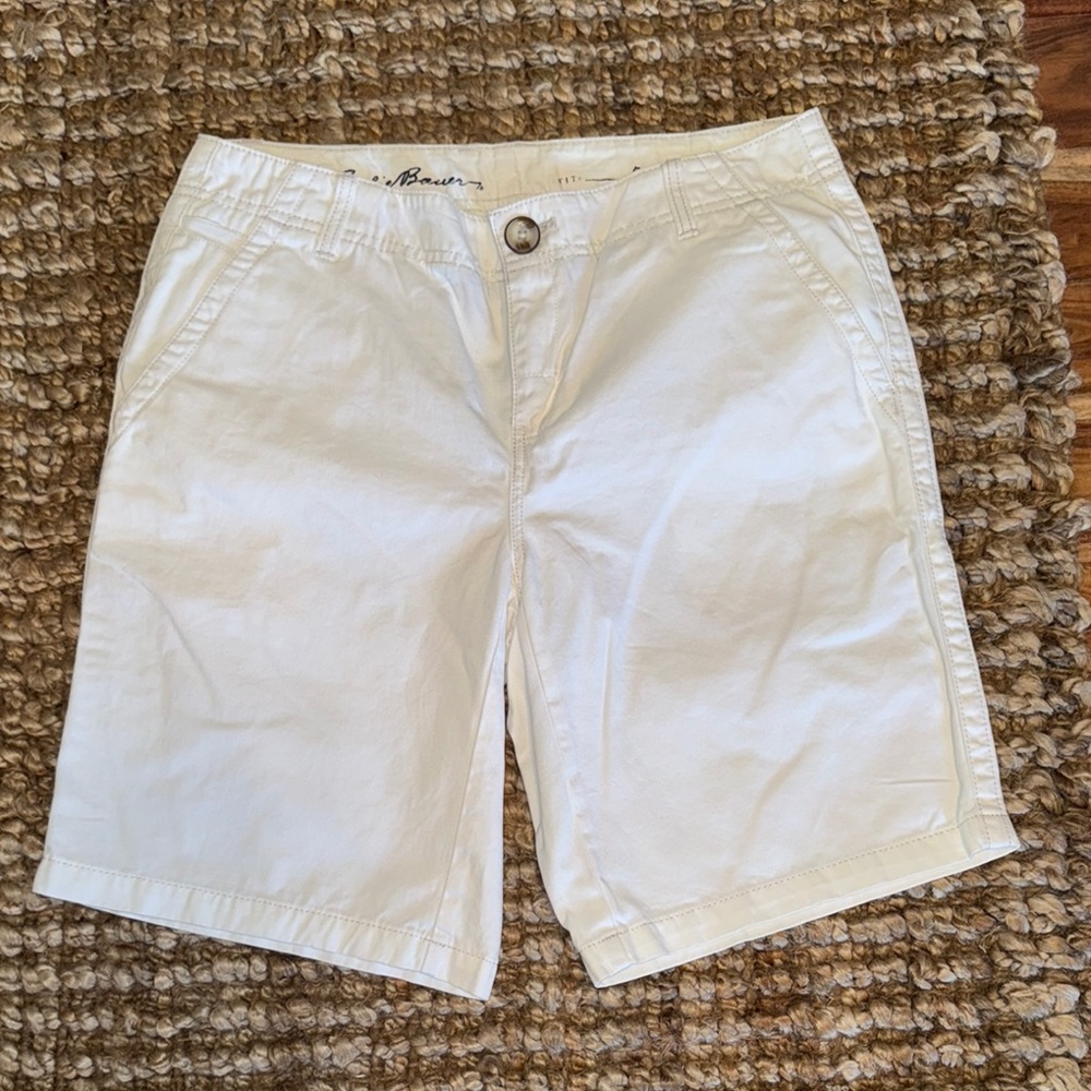 Women’s Eddie Bauer Blakely Shorts New with Tags Beige - 8